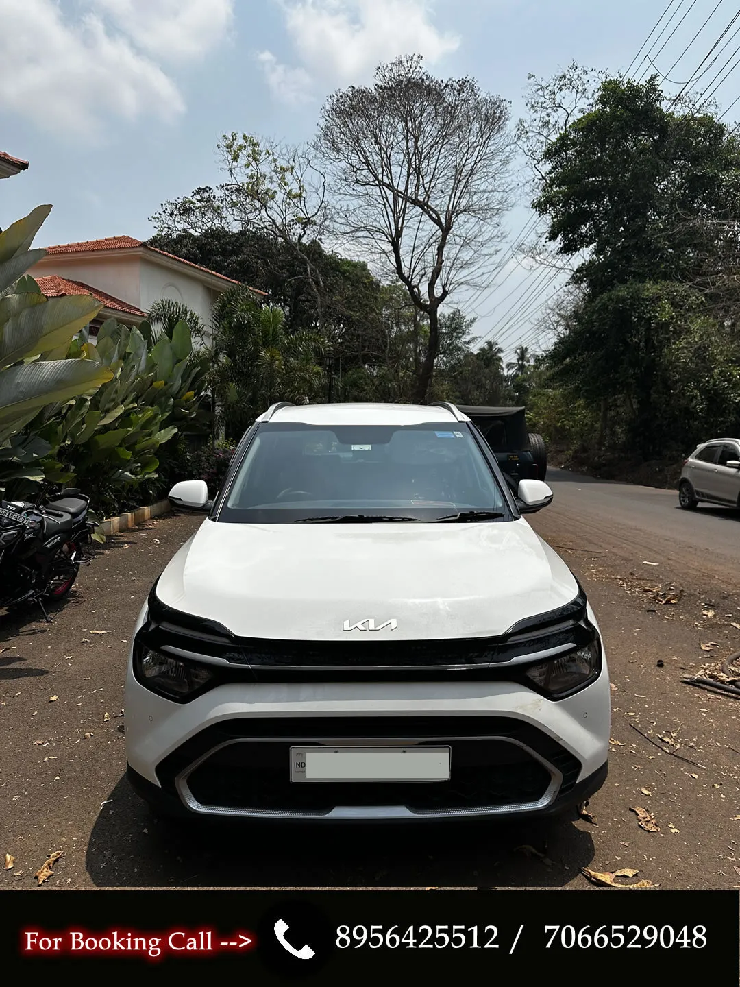 KIA Carens - Front view